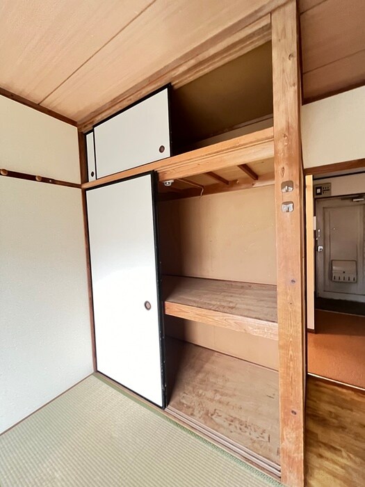 物件内観写真13　(収納)