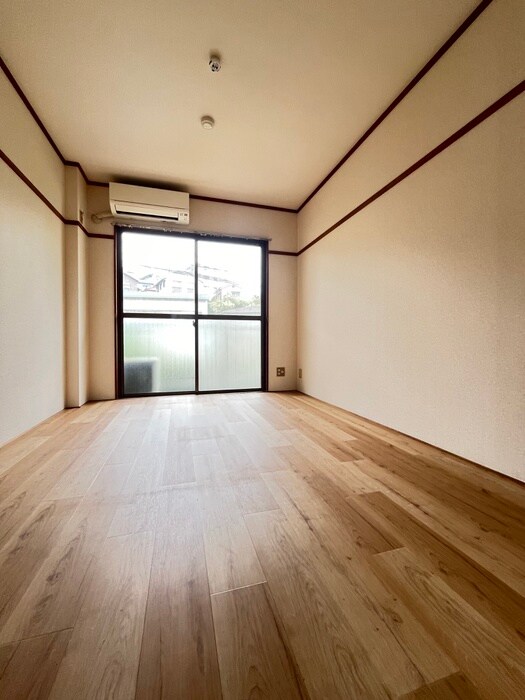 物件内観写真21　(居室)