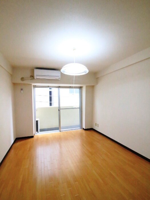 物件内観写真18　(居室)