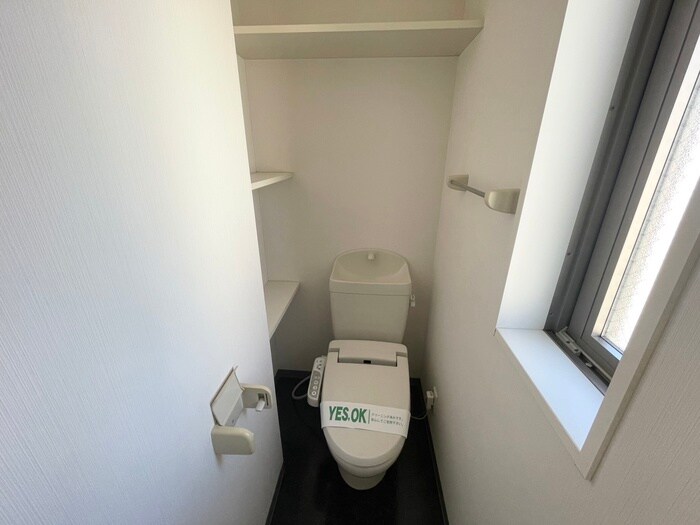 物件内観写真11　(トイレ)