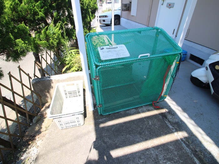 物件外観写真4　(建物設備)