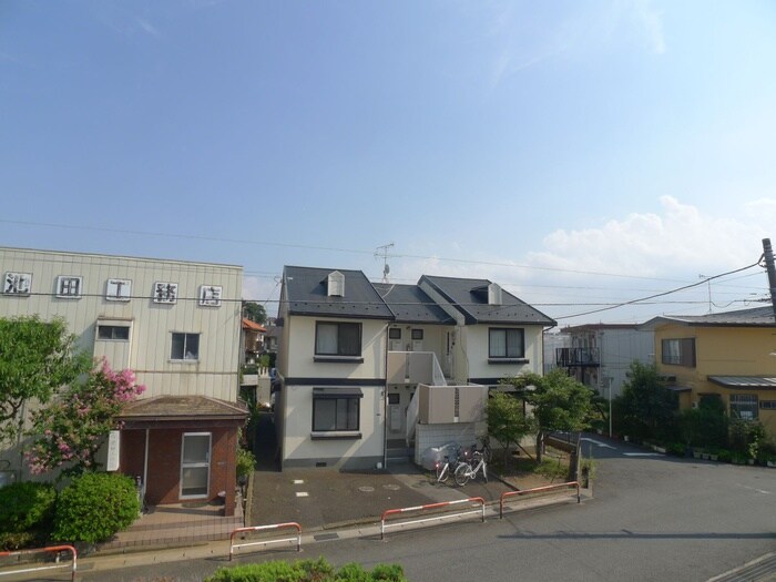 物件内観写真16　(室内からの展望)