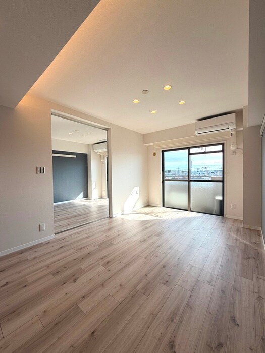 物件内観写真8　(居室)