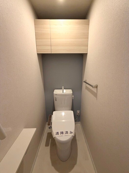 物件内観写真14　(トイレ)