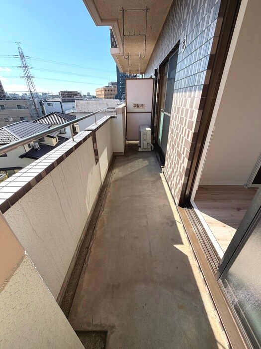 物件内観写真16　(ベランダ・バルコニー)