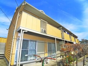 ドルフ石井Ｂ棟外観写真