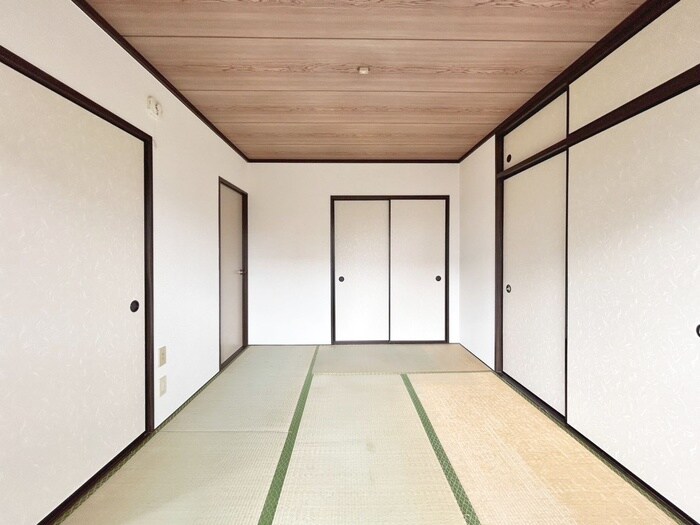 物件内観写真10　(居室)