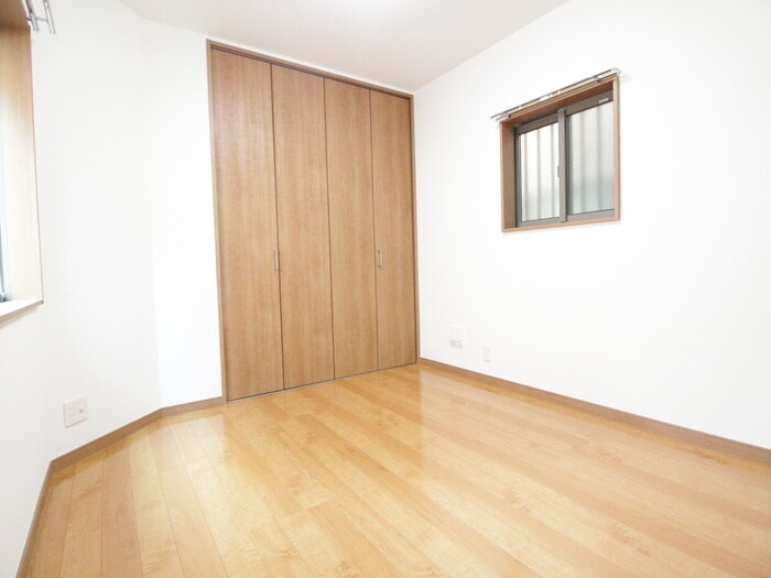 物件内観写真4　(居室)