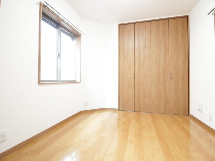 物件内観写真5　(居室)
