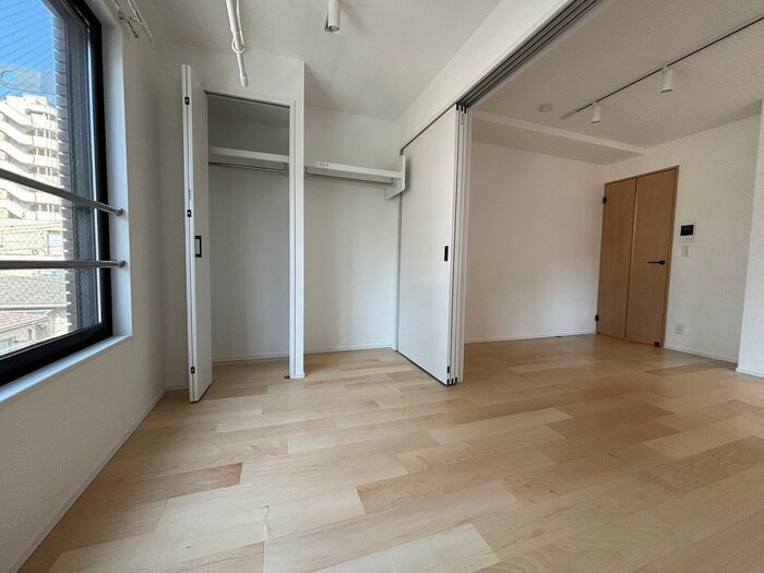 物件内観写真9　(居室)