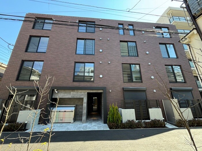 物件外観写真5　(外観写真)