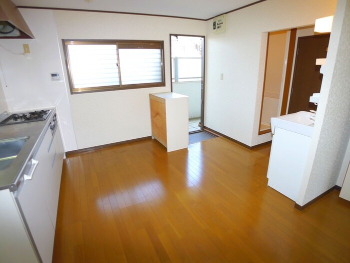 物件内観写真8　(廊下)