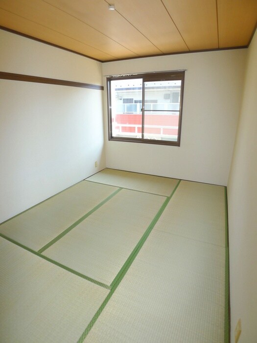 物件内観写真18　(居室)