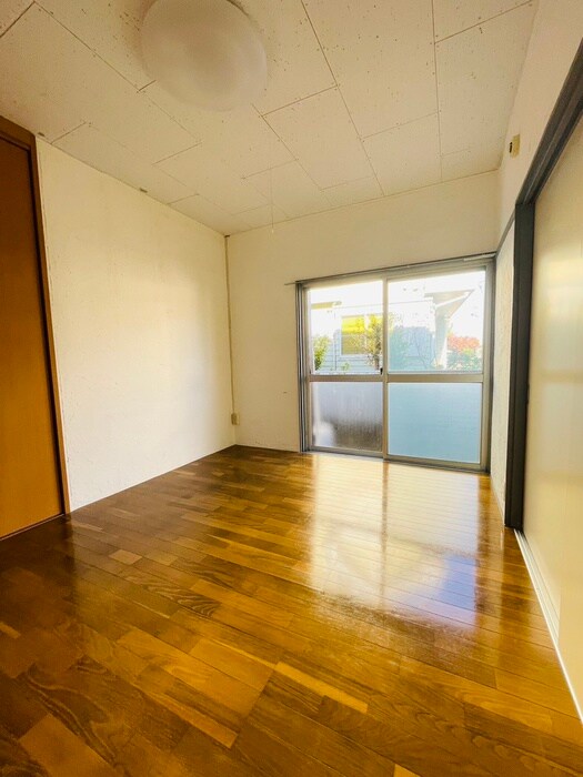 物件内観写真5　(居室)