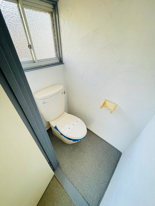 物件内観写真9　(トイレ)