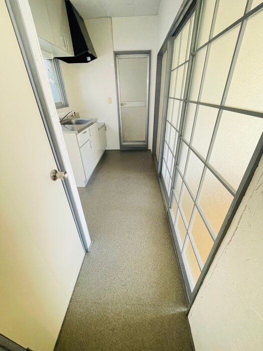 物件内観写真19　(廊下)