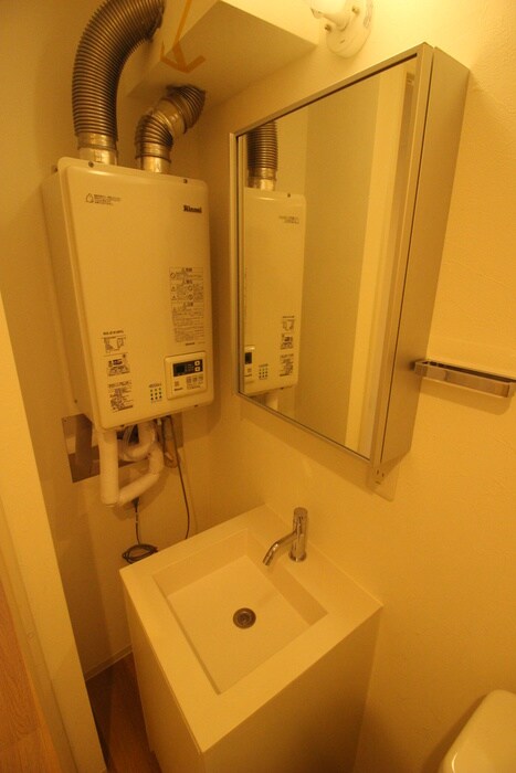 物件内観写真9　(洗面)