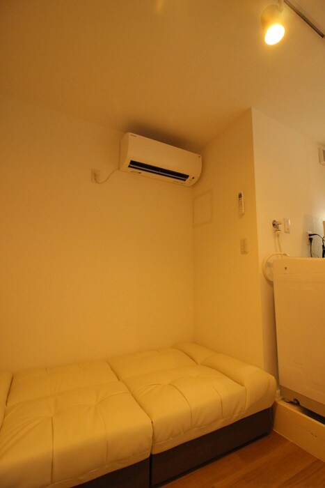 物件内観写真12　(居室)