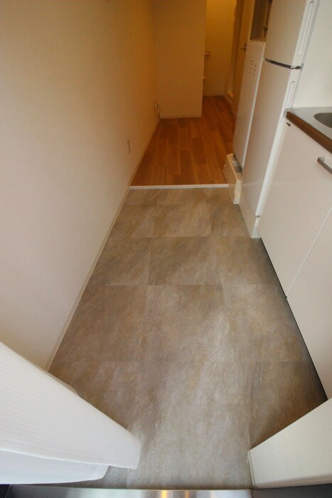 物件内観写真17　(玄関)