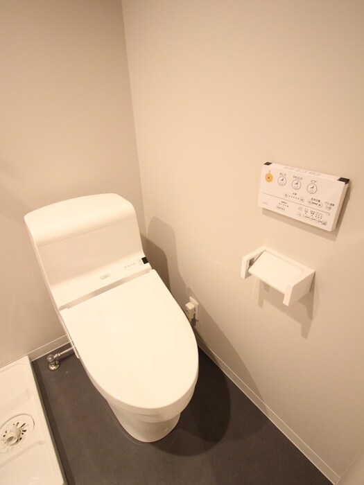 物件内観写真10　(トイレ)