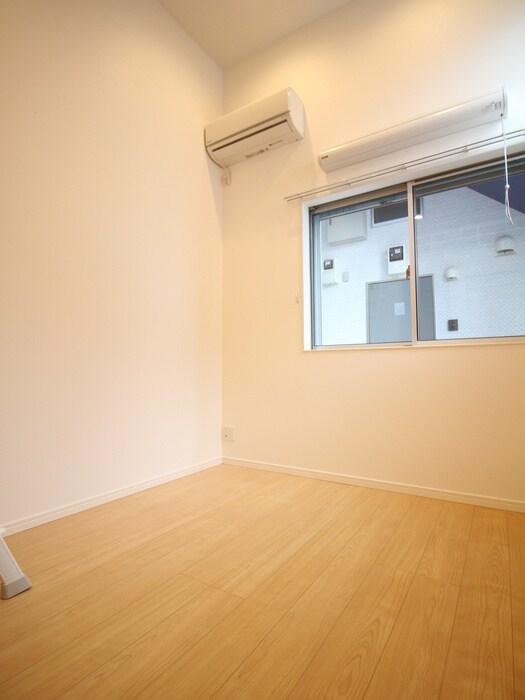 物件内観写真21　(居室)