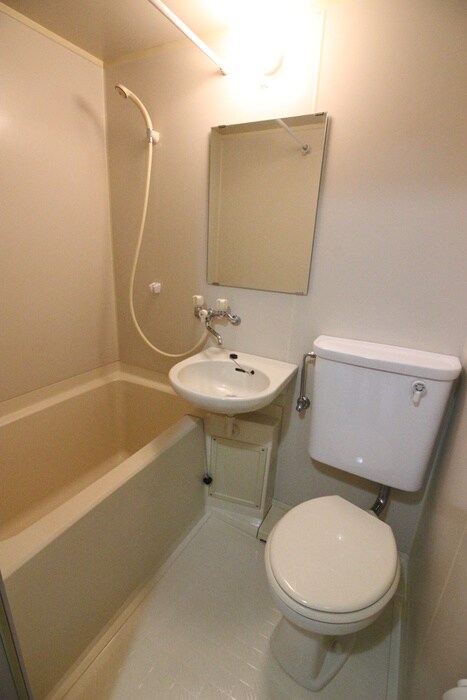 物件内観写真12　(バス／シャワールーム等)