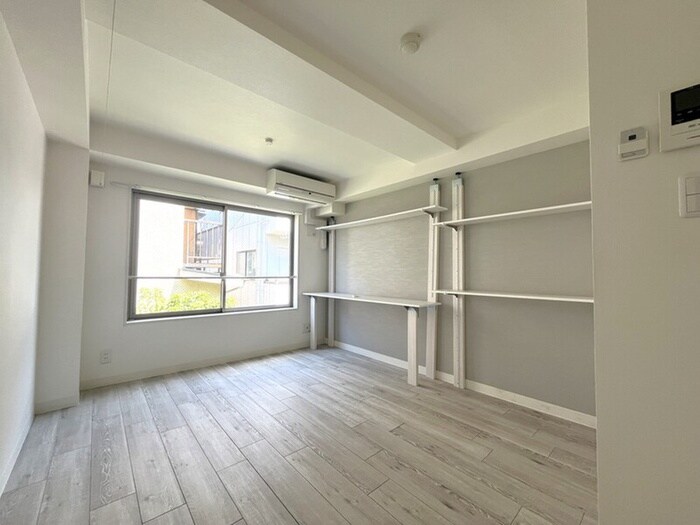 物件内観写真6　(居室)