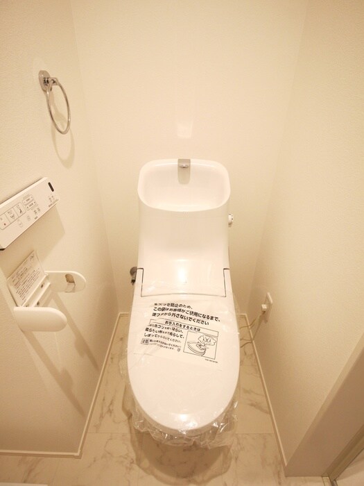 物件内観写真11　(トイレ)