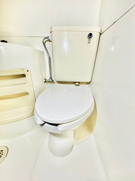 物件内観写真8　(トイレ)