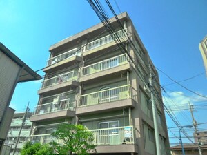 柳澤ビル外観写真