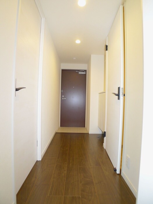 物件内観写真18　(廊下)