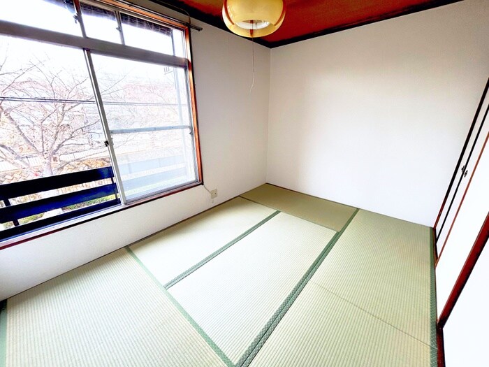 物件内観写真8　(居室)