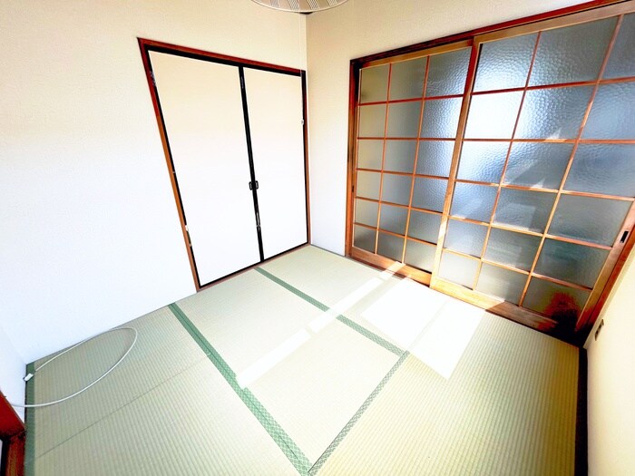 物件内観写真9　(居室)