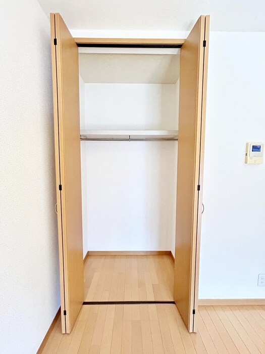 物件内観写真10　(収納)