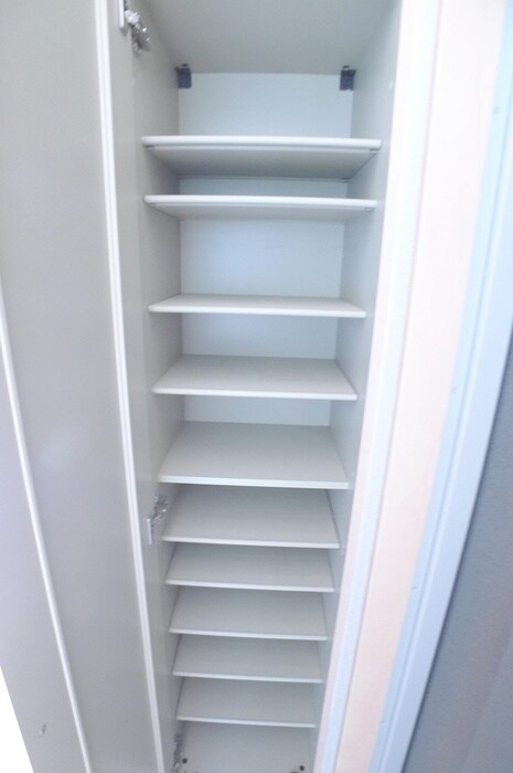 物件内観写真18　(靴箱)