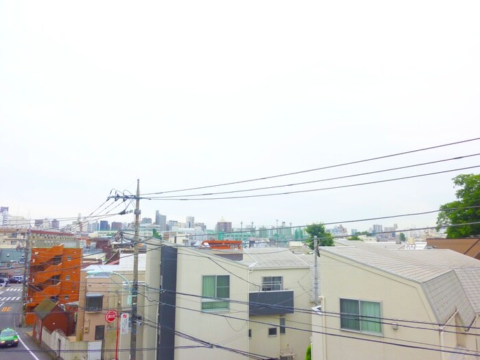 物件内観写真16　(室内からの展望)