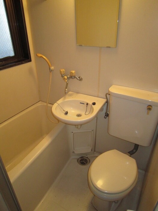 物件内観写真7　(バス／シャワールーム等)