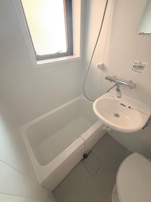 物件内観写真12　(バス／シャワールーム等)