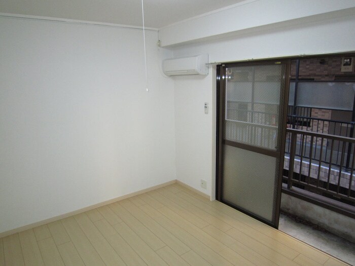 物件内観写真14　(居室)