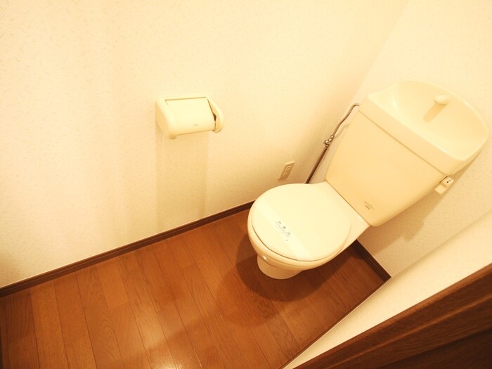 物件内観写真10　(トイレ)