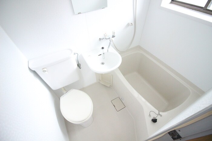 物件内観写真13　(バス／シャワールーム等)