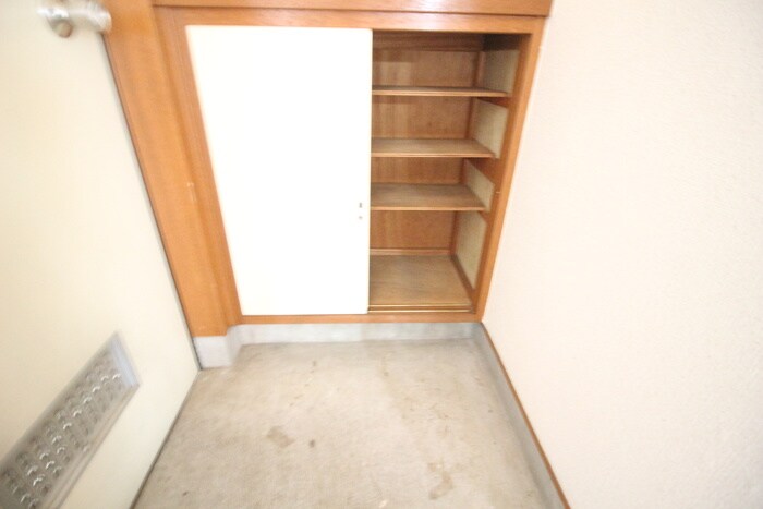 物件内観写真15　(靴箱)