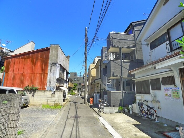 物件外観写真2　(周辺環境)