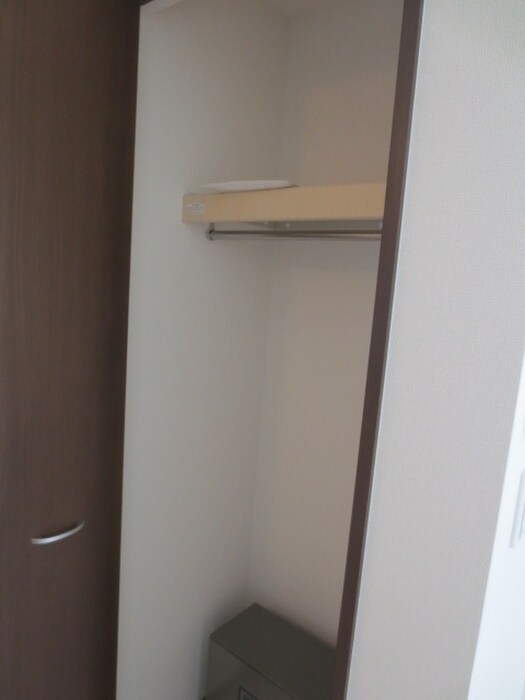 物件内観写真9　(収納)