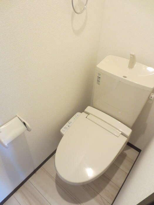 物件内観写真14　(トイレ)