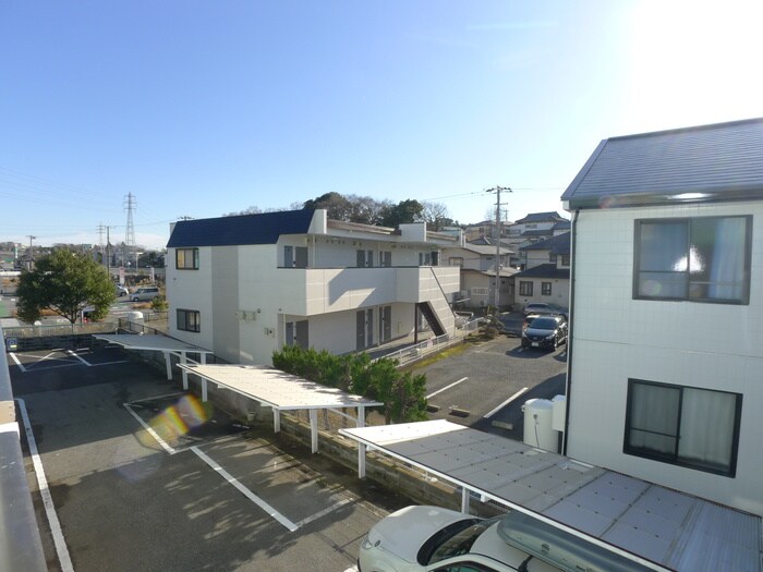 物件内観写真20　(室内からの展望)