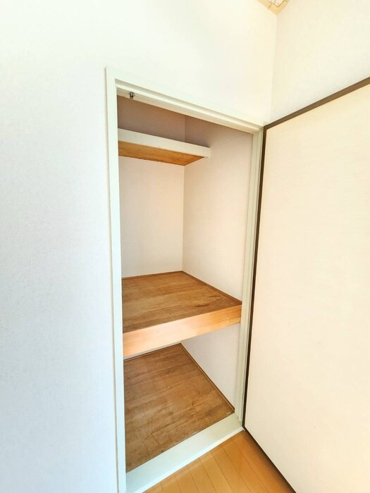物件内観写真20　(収納)