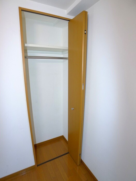 物件内観写真11　(収納)