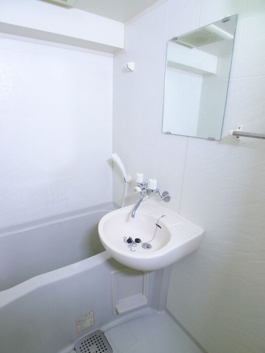 物件内観写真13　(バス／シャワールーム等)