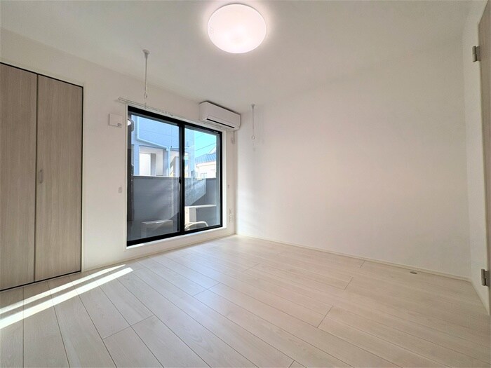 物件内観写真8　(居室)